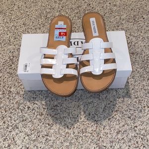 Steve Madden Tammey White Leather Sandals